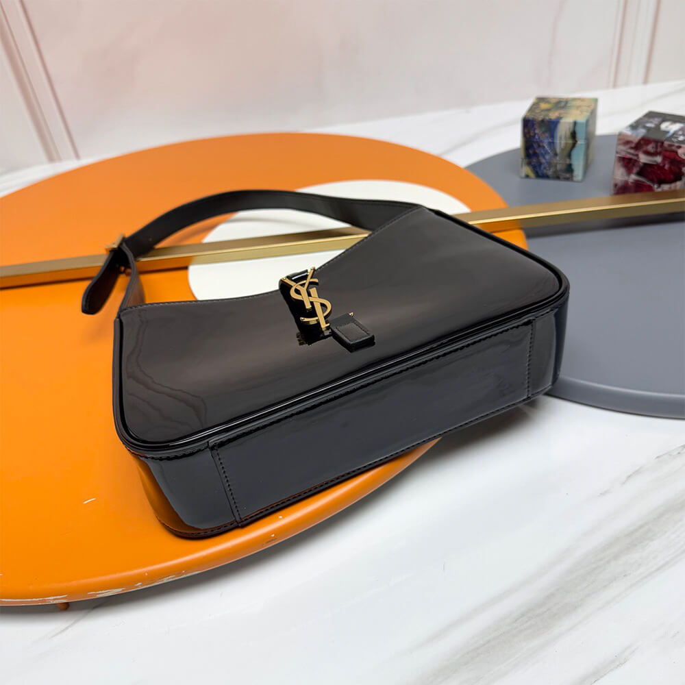 YSL le 5 a 7 in patent leather(HIGH-END GRADE)