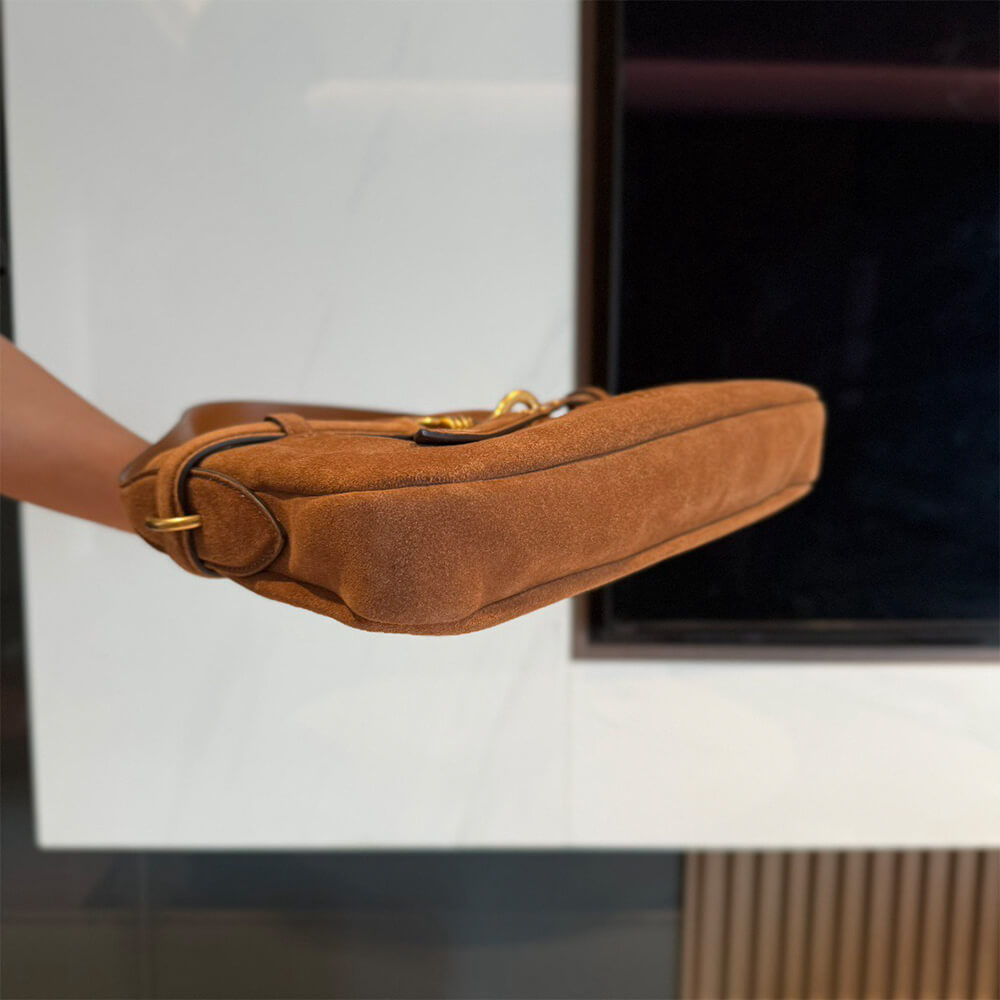 MIUMIU Regular Aventure suede bag(HIGH-END GRADE)