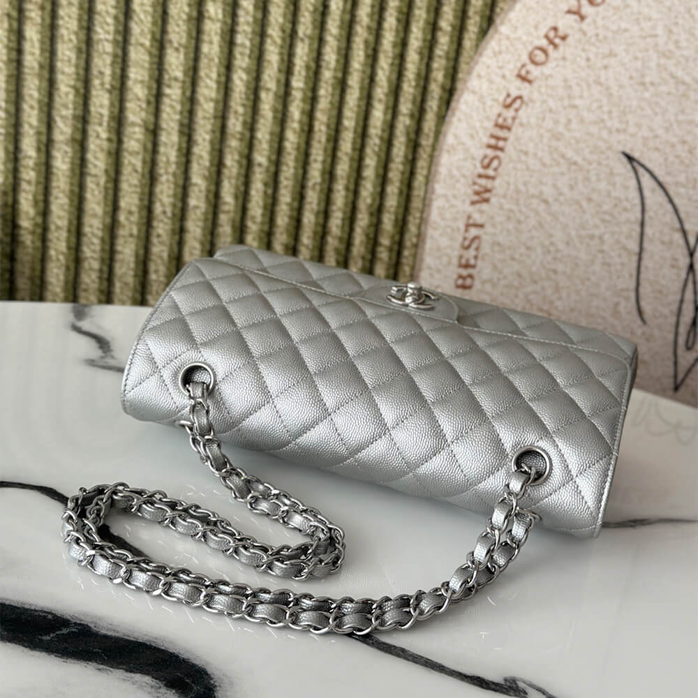 CHANEL Classic Flap Medium(High-end Grade)