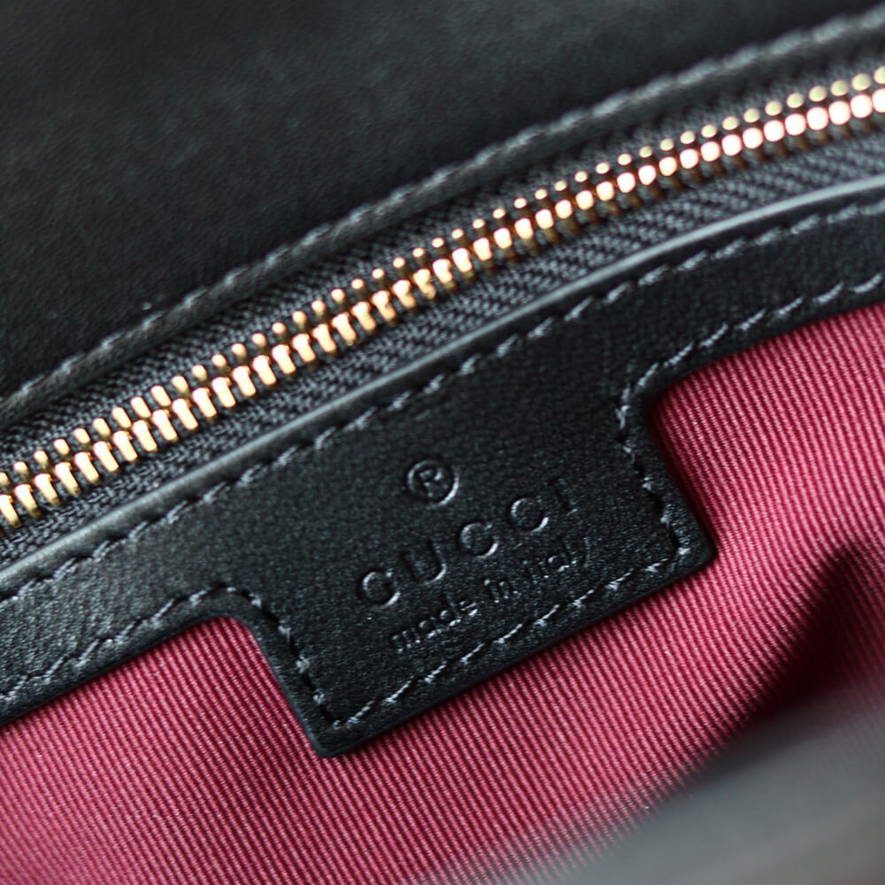 NEW GG Marmont medium shoulder bag