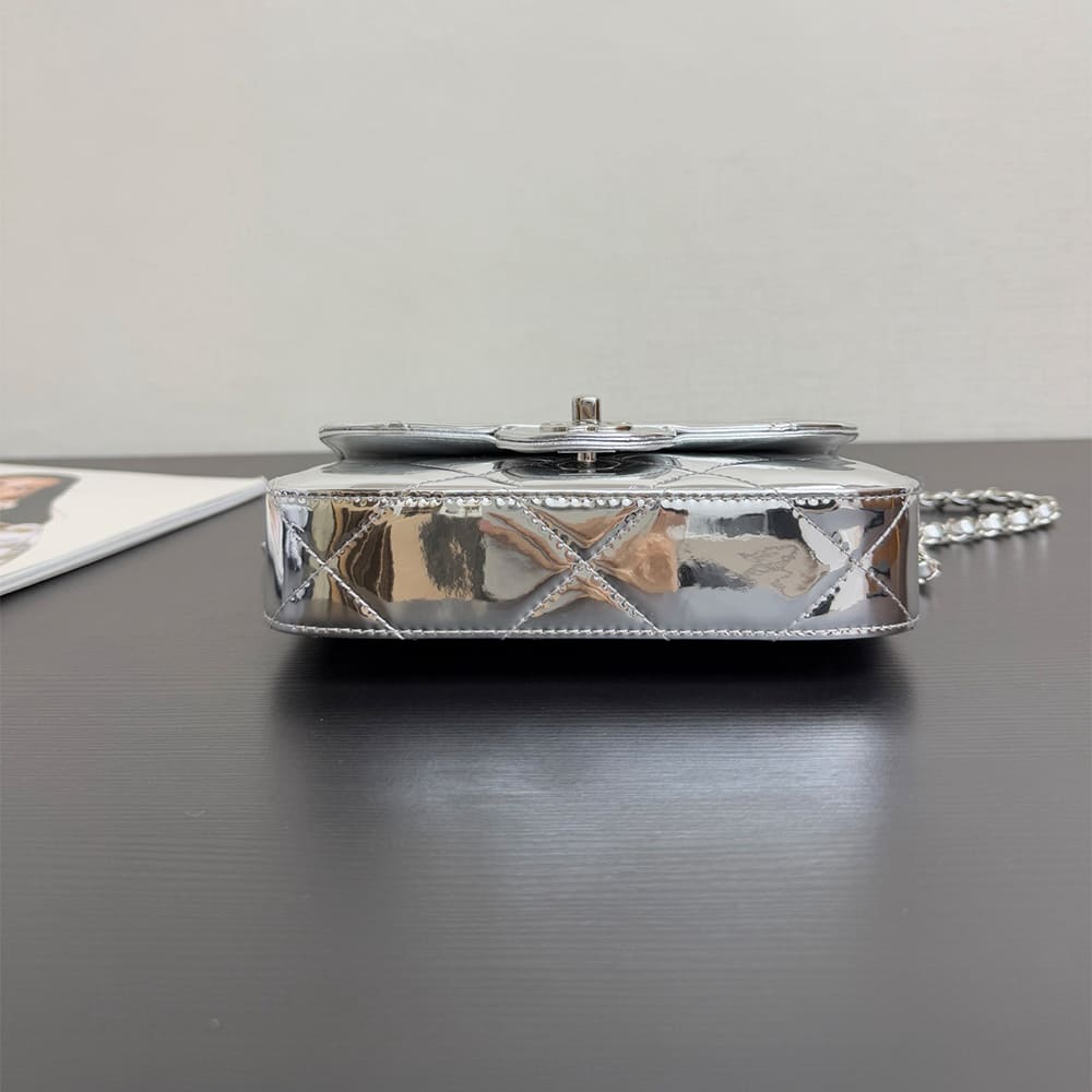 CHANEL Mini Flap Bag with Top Handle(high-end grade)