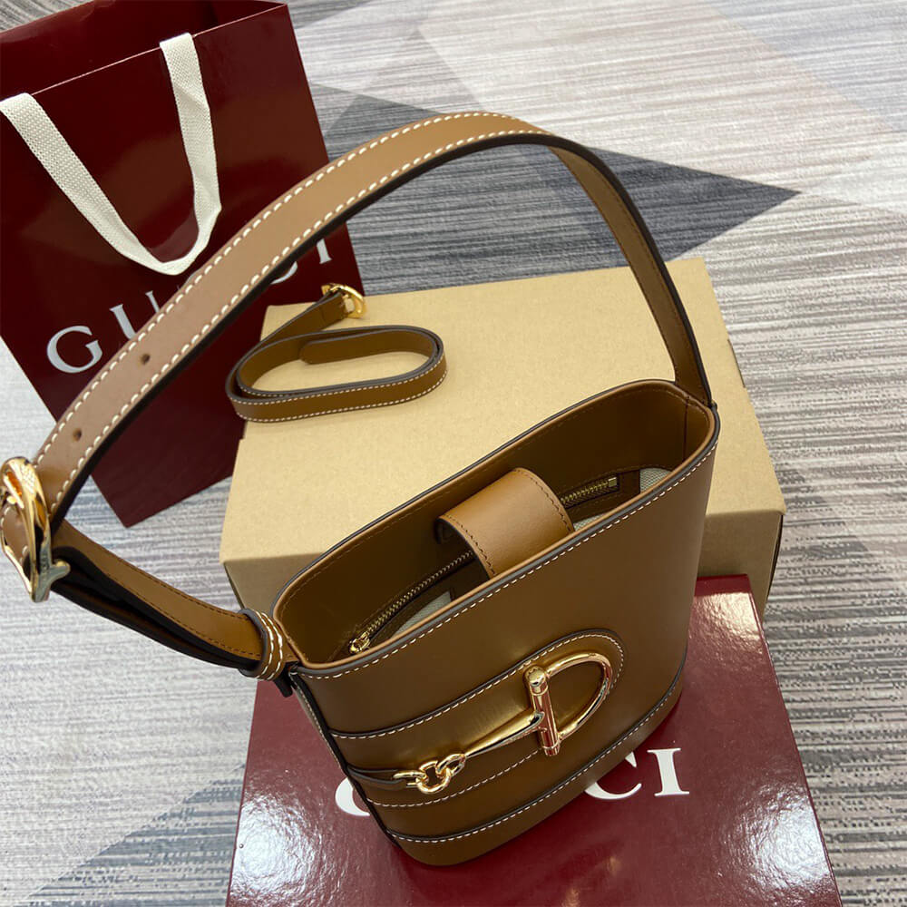 Gucci 73 mini bucket bag