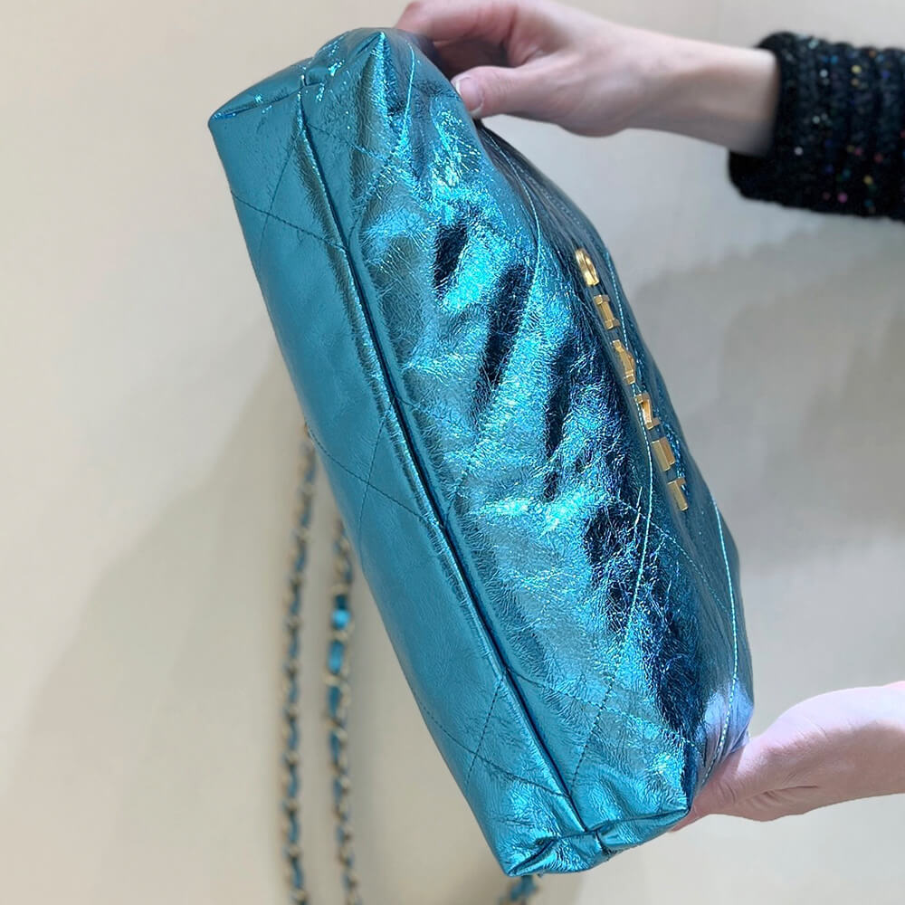 CHANEL 22 SMALL HANDBAG(high-end grade)