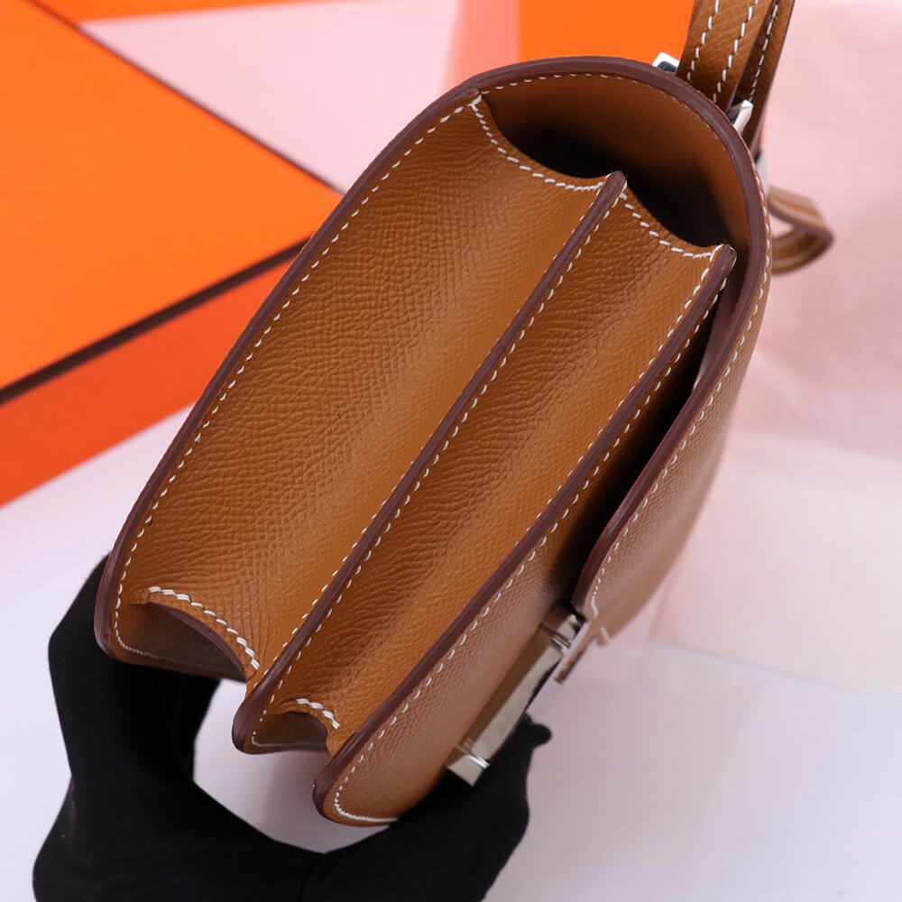 Hermes Constance 18