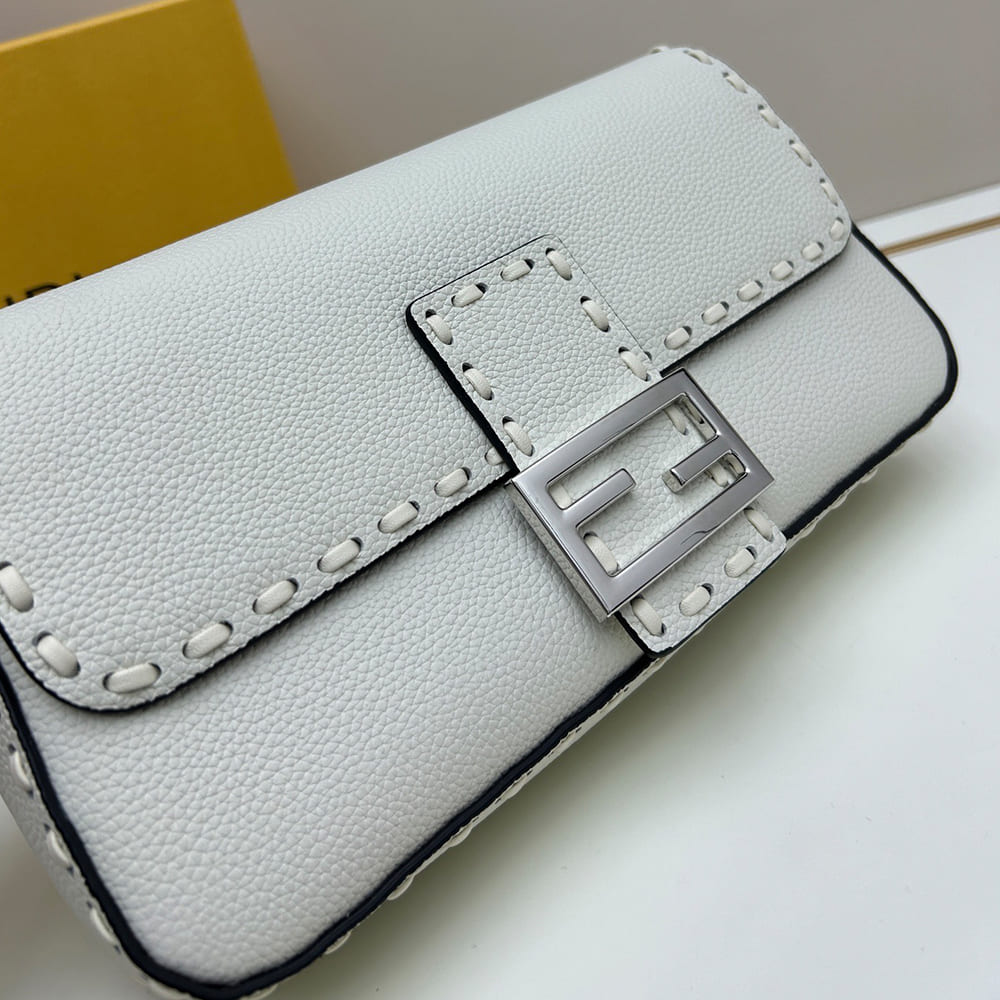 Fendi Baguette