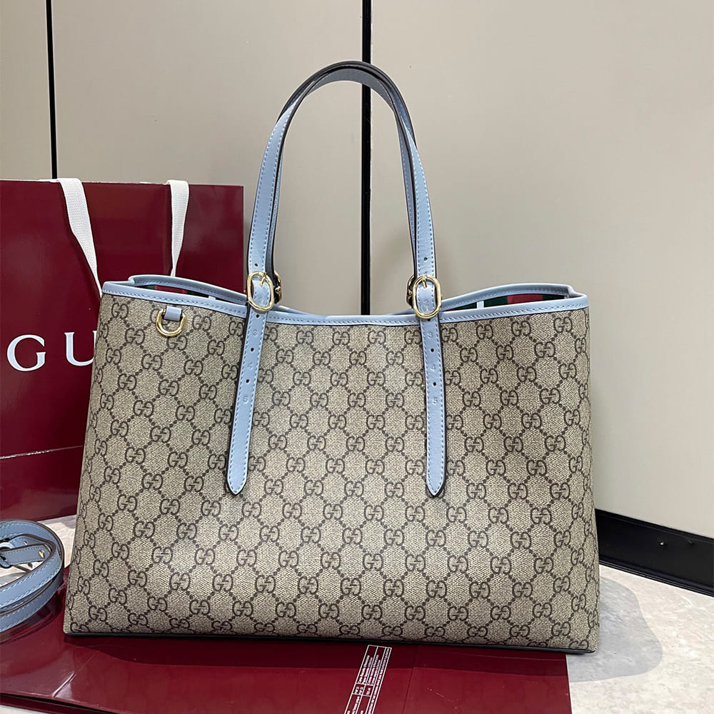 GG Emblem large tote bag