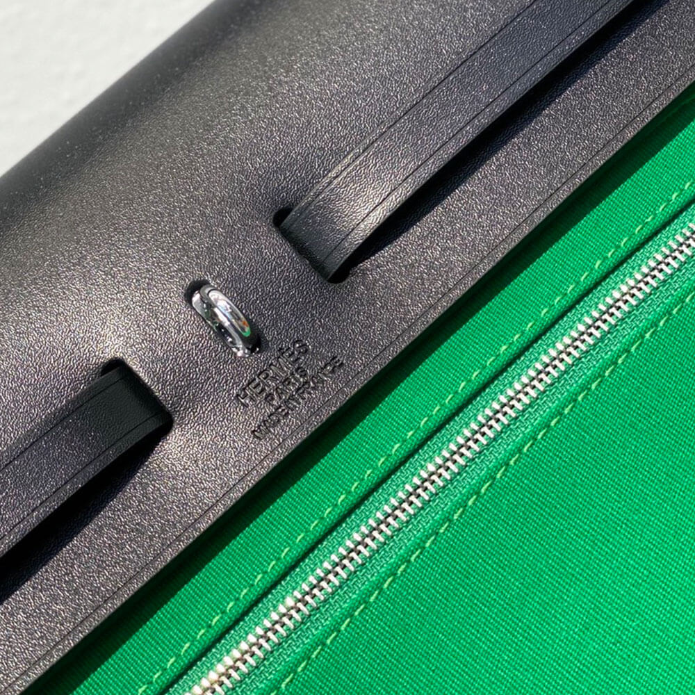 HERMES Herbag Zip 31 bag