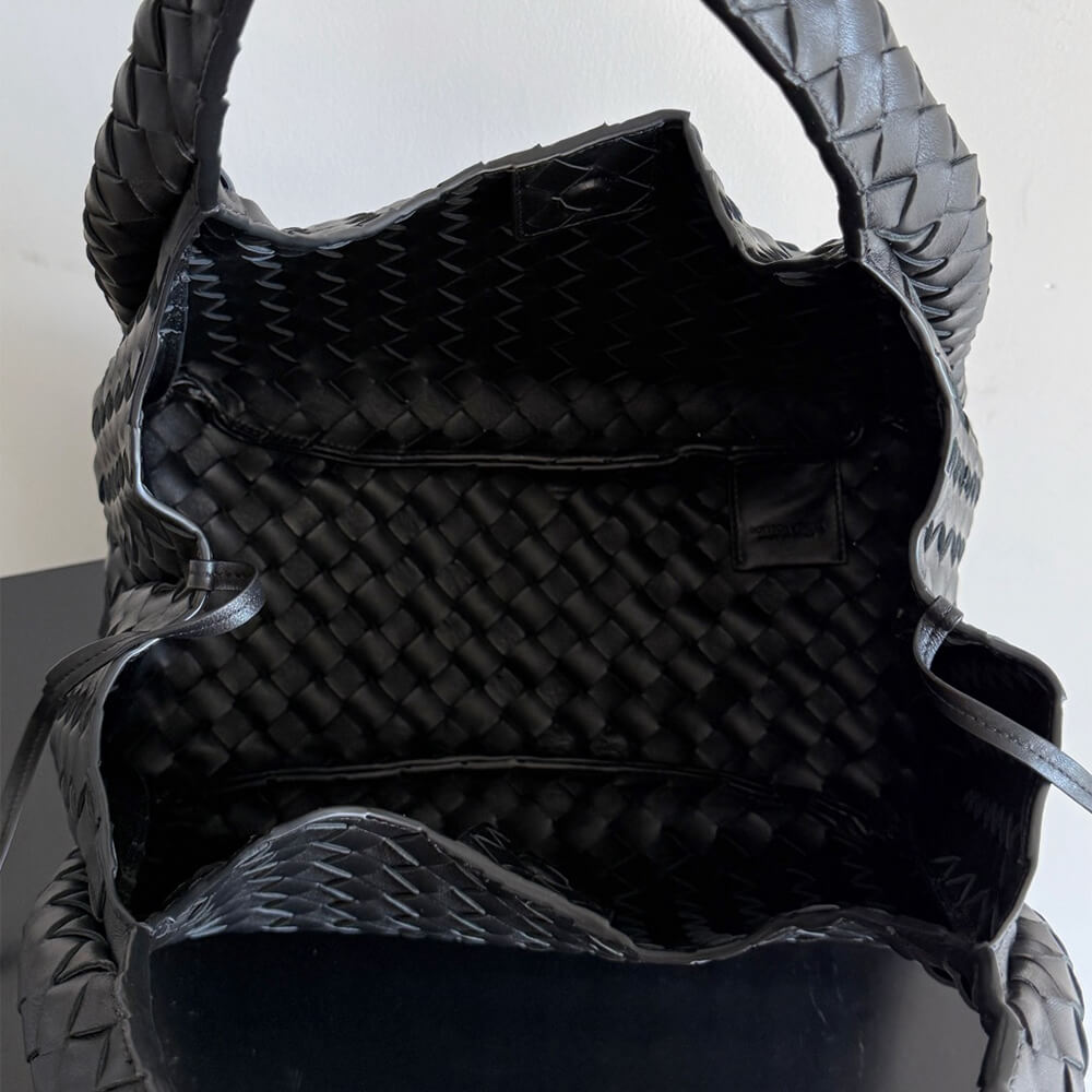 Bottega Veneta Medium Campana(HIGH-END GRADE)
