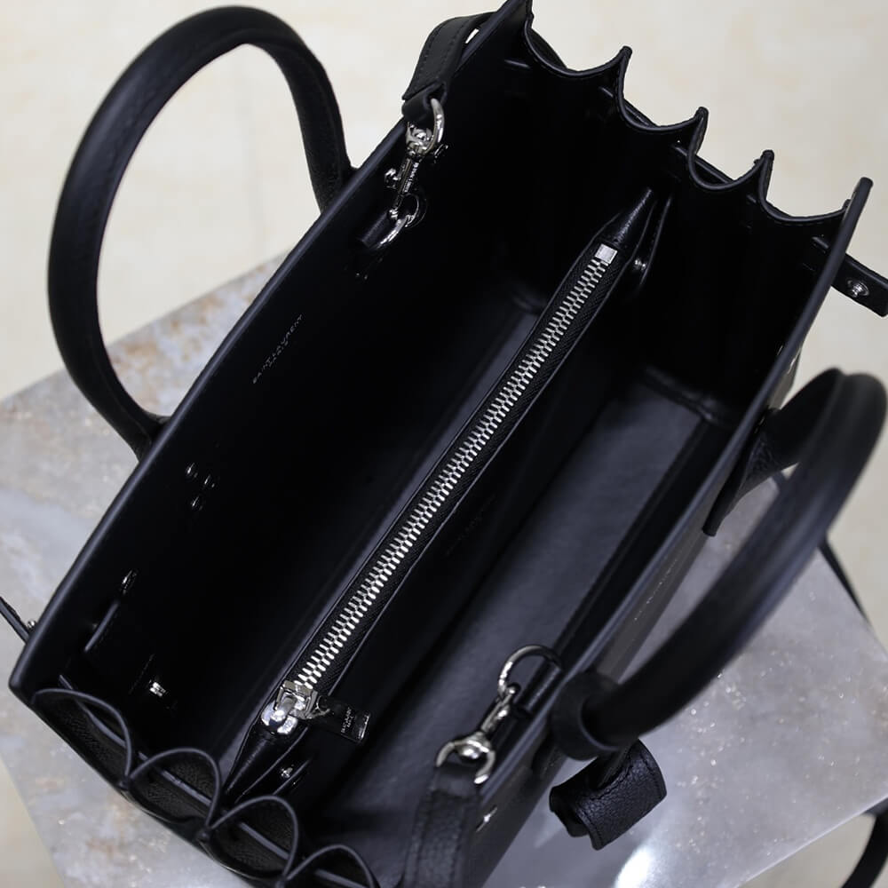 YSL SAC DE JOUR IN SUPPLE GRAINED LEATHER   BABY(HIGH-END GRADE)