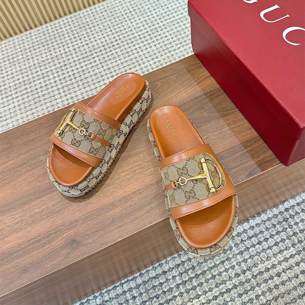 GUCCI Women s platform slide sandal