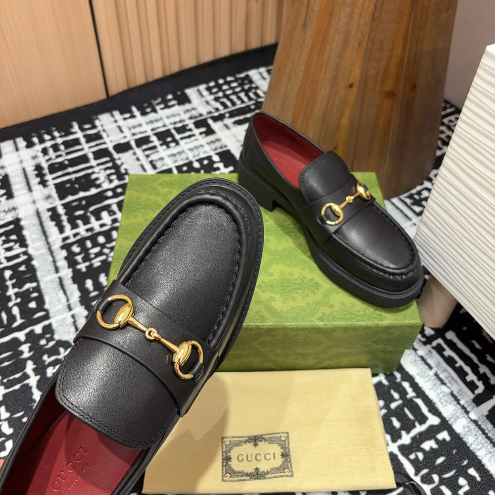 GUCCI Women s loafer with Horsebit