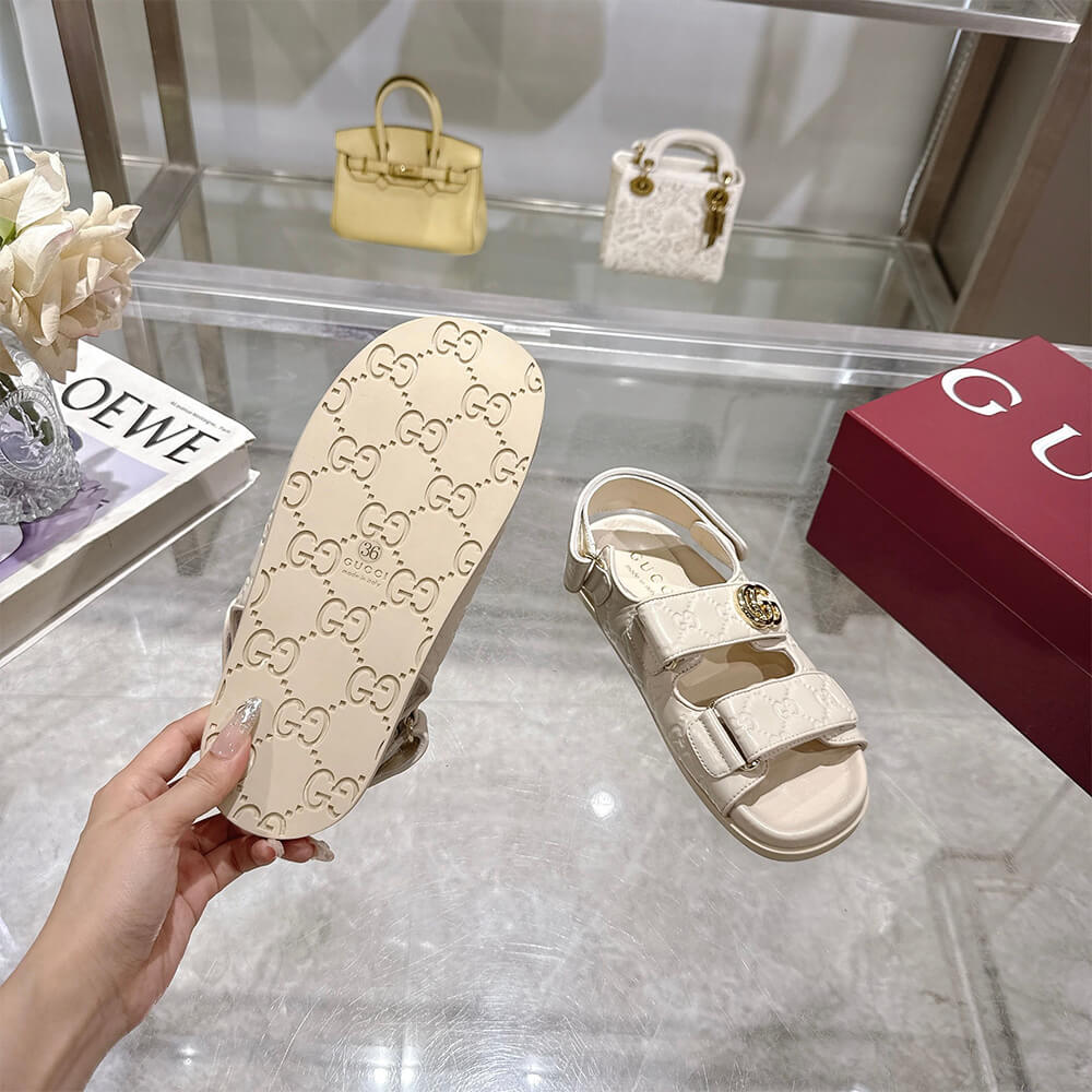 GUCCI Women s sandal with Double G