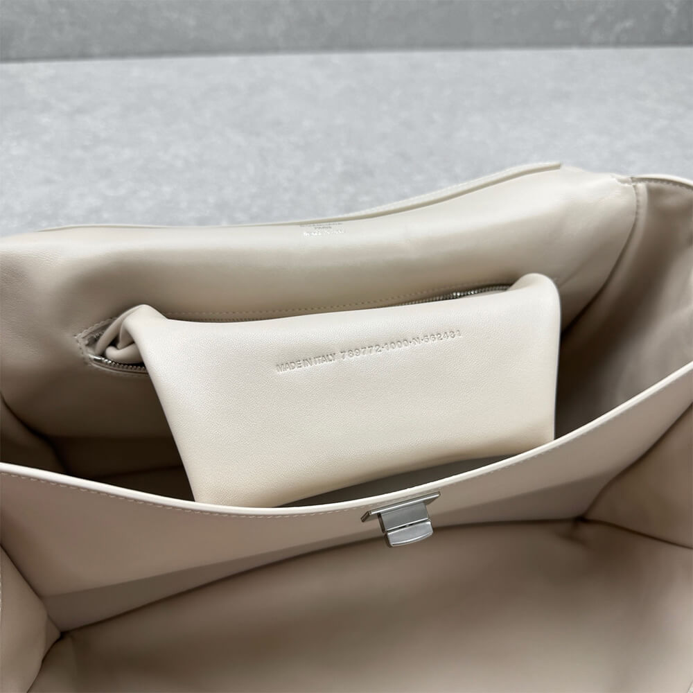 Balenciaga Women s Rodeo Handbag Medium(HIGH-END GRADE)