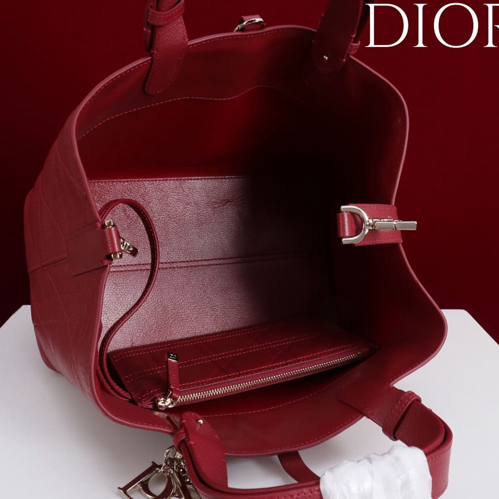 Medium Dior Toujours Bag