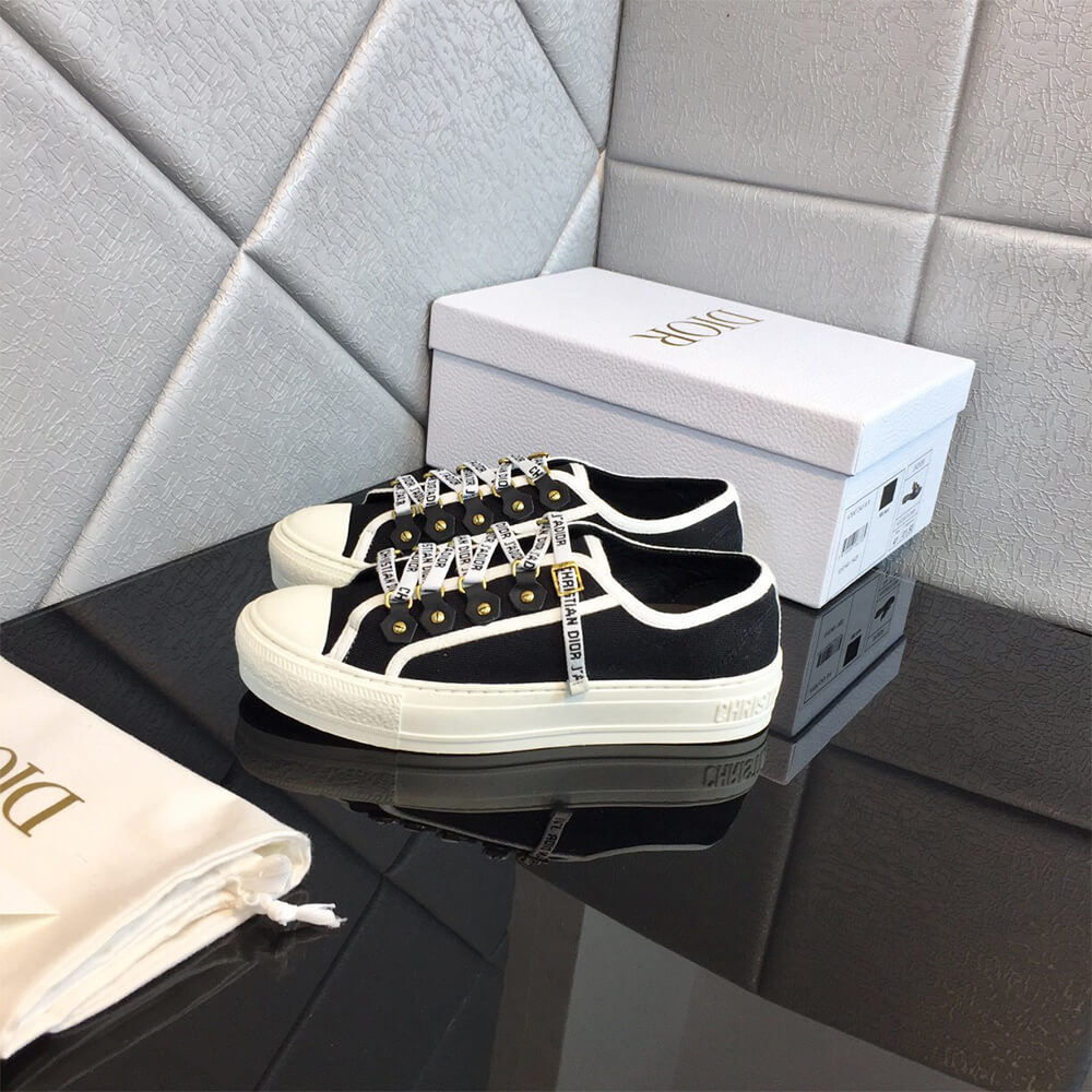 WALK N DIOR SNEAKER