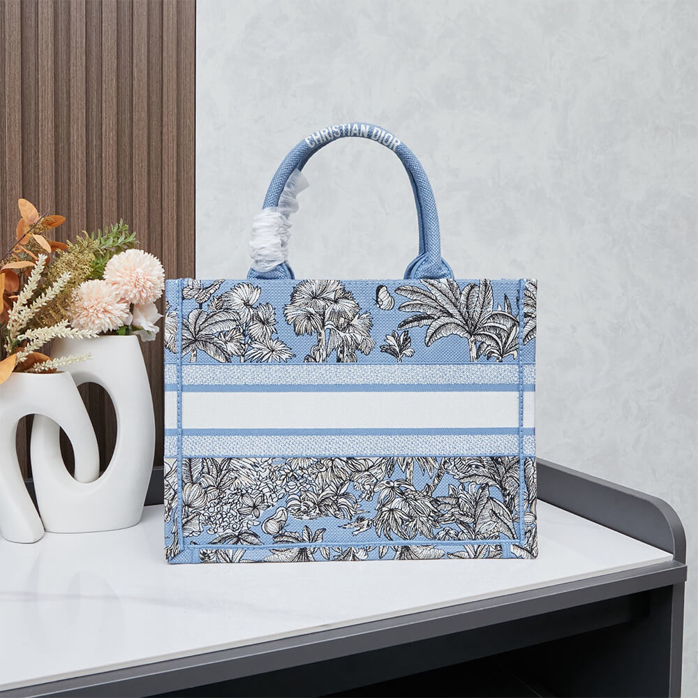 Medium Dior Book Tote