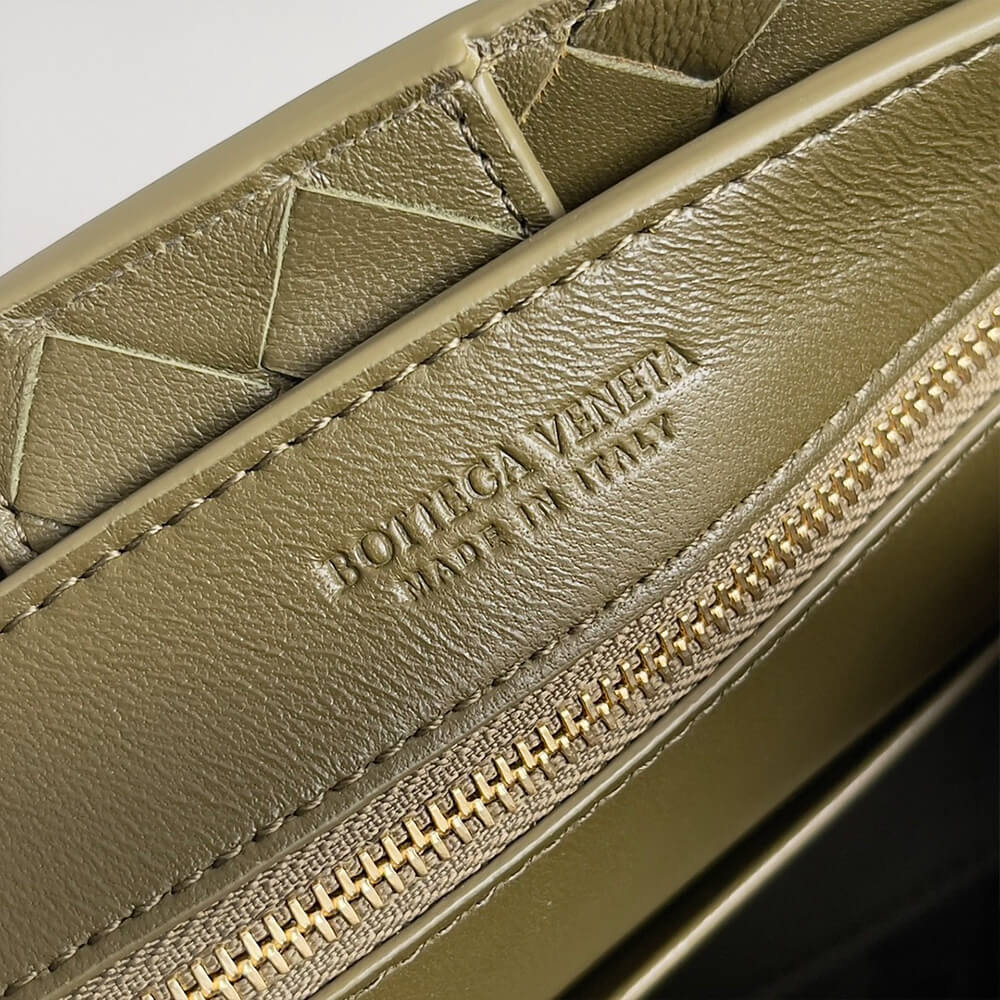 Bottega Veneta Small Andiamo