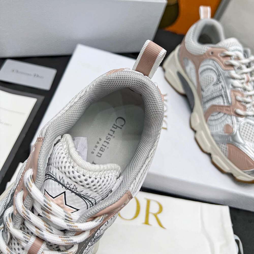 DIOR Chrono Sneaker