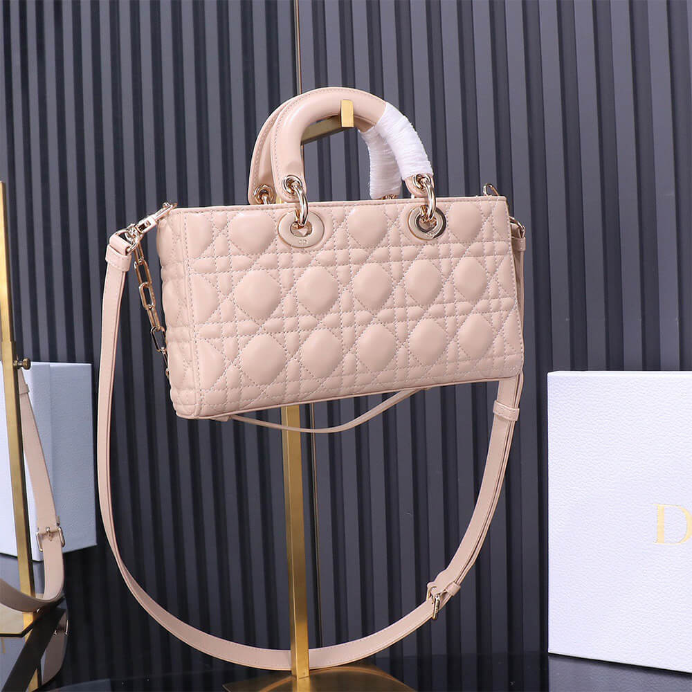 Dior Medium Lady D-Joy Bag(HIGH-END GRADE)
