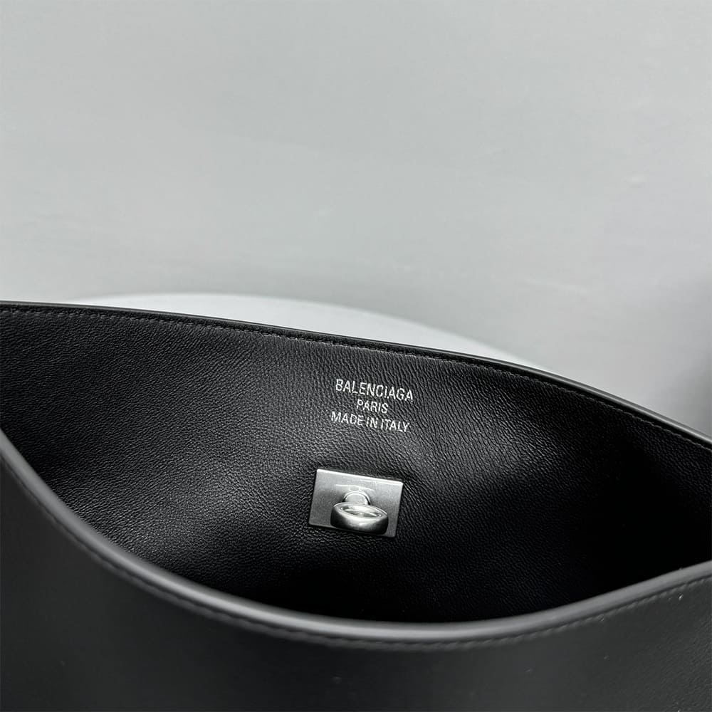 Balenciaga Women s Bel Air Shoulder Bag Medium(HIGH-END GRADE)