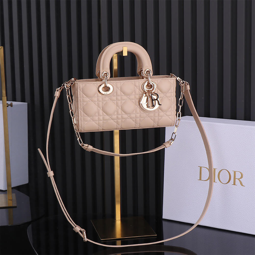 Dior Small Lady D-Joy Bag(HIGH-END GRADE)
