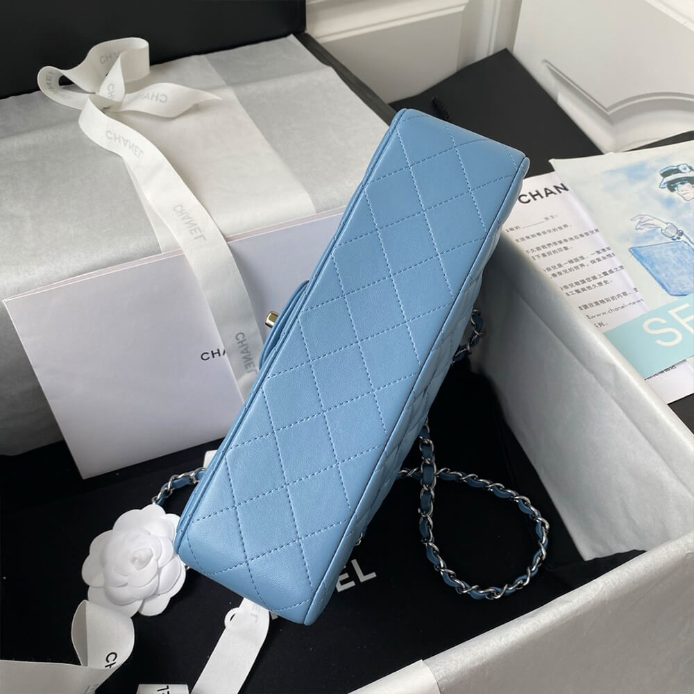 CHANEL Classic 11.12 Handbag