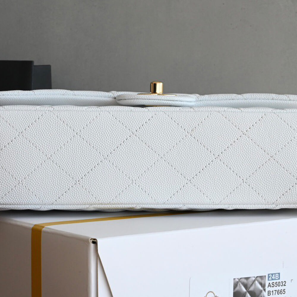 CHANEL CLASSIC FLAP HANDBAG(High-End Grade)