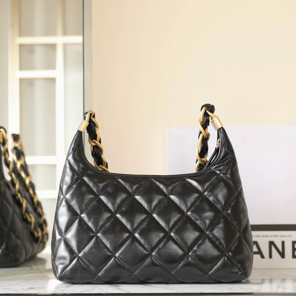 CHANEL HOBO BAG(HIGH-END GRADE)
